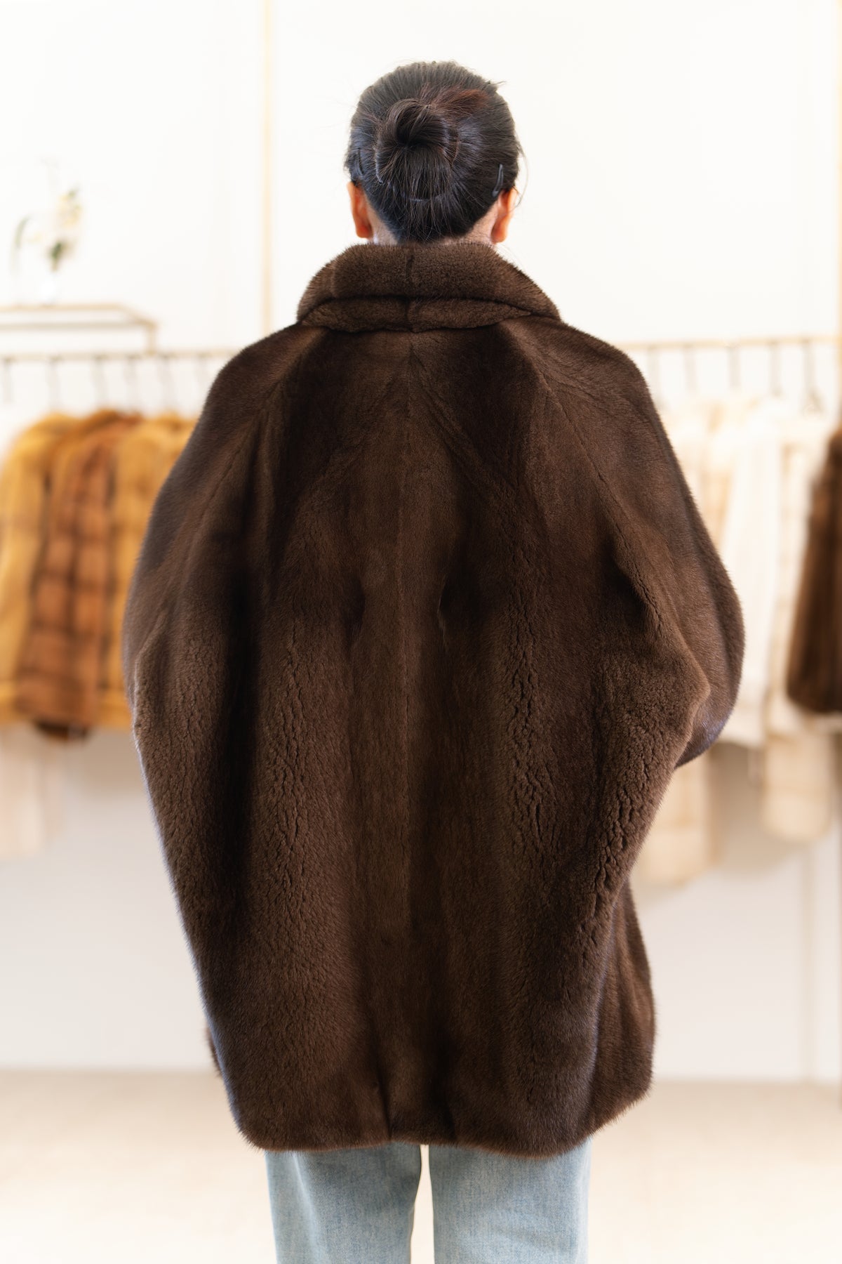 The Wide Folded Collar Mid-Length Mink Coat