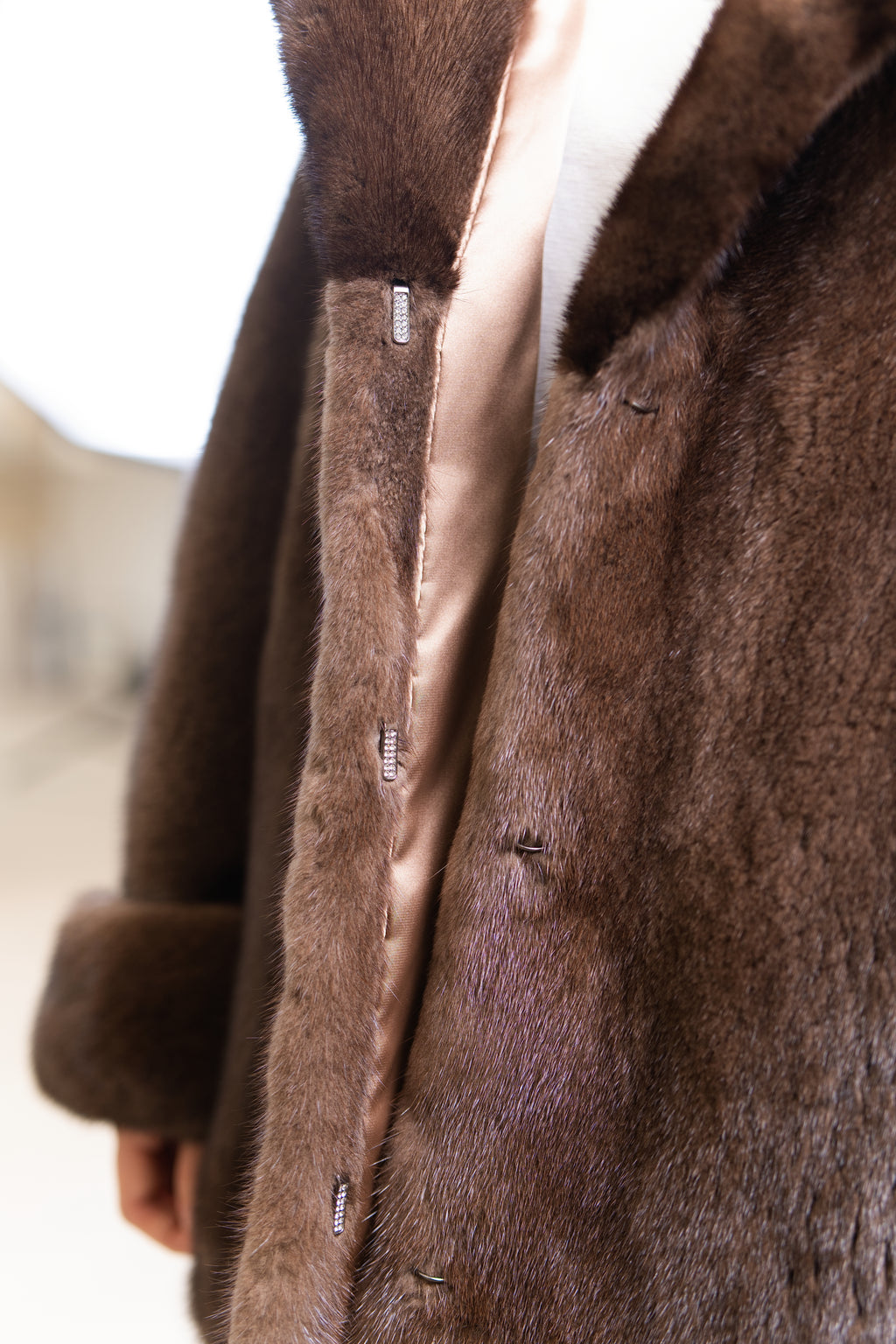 The Wide Folded Collar Mid-Length Mink Coat